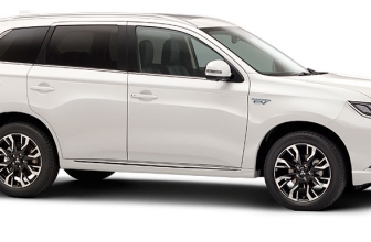 Mitsubishi Outlander PHEV Review